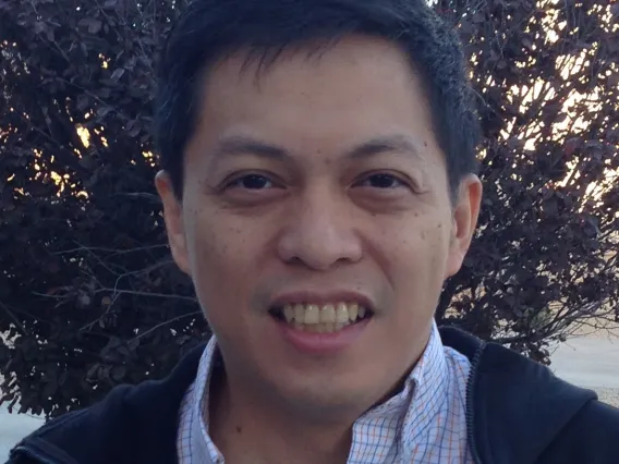 Ave Arellano headshot