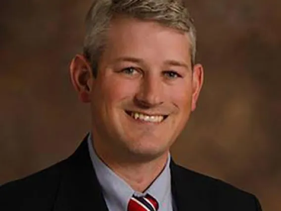 Jonathan Sprinkle headshot